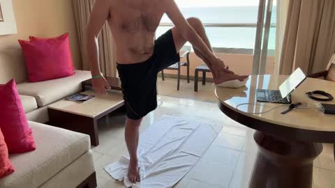 J online show from 28, 2, 2025