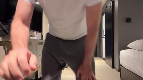 J online show from 24, 10, 2025