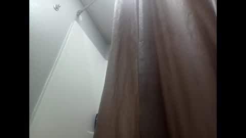 Snapshot of johnny3982 chatting on 2, 2, 2026 Johnny3982 online show from 2, 2, 2026