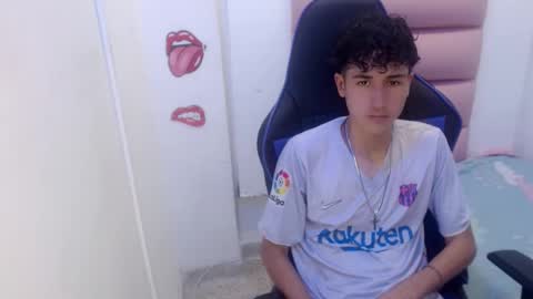 johnny_cagee online show from 9, 12, 2024