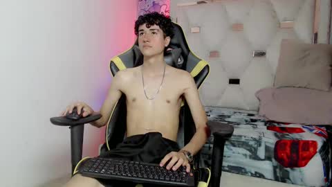 johnny_cagee online show from 1, 10, 2025