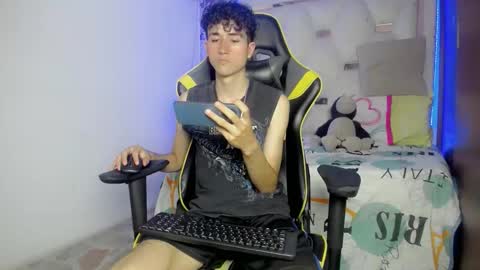 johnny_cagee online show from 24, 11, 2025