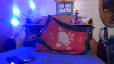 Snapshot of johnnyct36 chatting on 25, 11, 2025 johnnyct36 online show from 25, 11, 2025