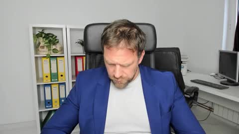 Snapshot of johnnydough82 chatting on 14, 12, 2024 johnnydough82 online show from 14, 12, 2024