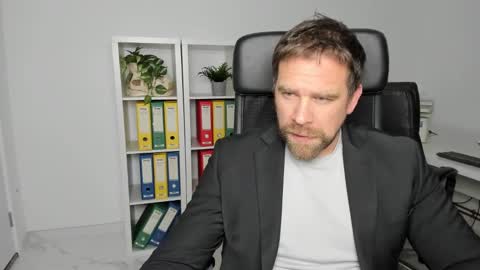 Snapshot of johnnydough82 chatting on 17, 12, 2024 johnnydough82 online show from 17, 12, 2024