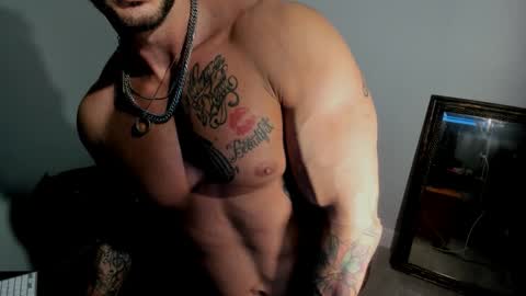 Johnnystrongarms                 online show from 26, 10, 2025