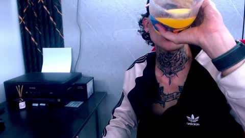 johnsonisaac94  online show from 16, 2, 2025