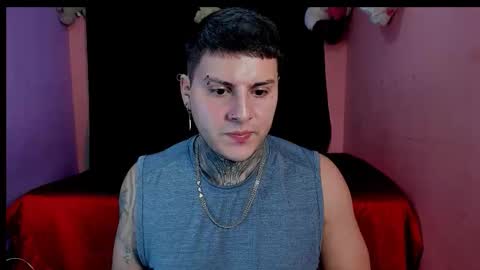 Johny online show from 8, 11, 2025