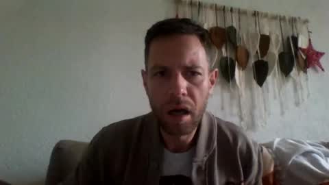 Snapshot of jojo19844 chatting on 28, 11, 2025 jojo19844 online show from 28, 11, 2025