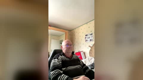 Snapshot of jojo60000529566 chatting on 12, 1, 2026 jojo60000529566 online show from 12, 1, 2026