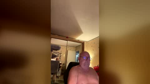 Snapshot of jojo60000529566 chatting on 14, 1, 2026 jojo60000529566 online show from 14, 1, 2026