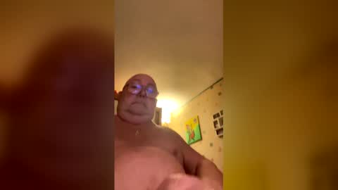 Snapshot of jojo60000529566 chatting on 3, 2, 2026 jojo60000529566 online show from 3, 2, 2026