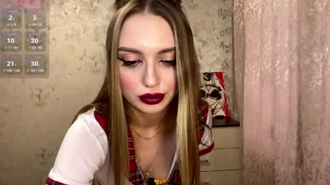 Snapshot of joleenputman chatting on 12, 4, 2026 Lea online show from 12, 4, 2026