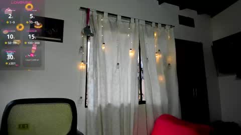 jolie_reyes1 online show from 9, 2, 2025