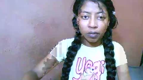 joliekah27 online show from 6, 3, 2025