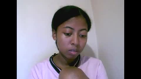 joliekah27 online show from 17, 5, 2026