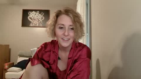 Snapshot of joliexx41 chatting on 11, 12, 2024 Jolie online show from 11, 12, 2024