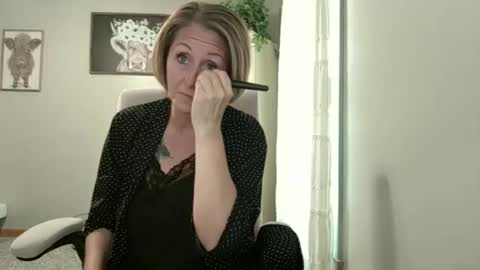 Snapshot of joliexx41 chatting on 3, 10, 2025 Jolie online show from 3, 10, 2025