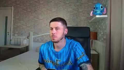 Snapshot of jonahshaw chatting on 6, 7, 2026 JonahShaw online show from 6, 7, 2026