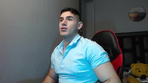 Snapshot of jonathancast08 chatting on 11, 1, 2025 jonathancast08 online show from 11, 1, 2025