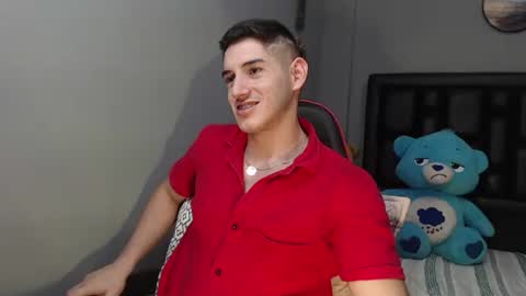 Snapshot of jonathancast08 chatting on 12, 1, 2025 jonathancast08 online show from 12, 1, 2025