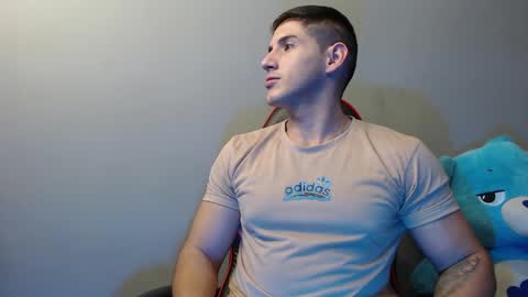 Snapshot of jonathancast08 chatting on 18, 1, 2025 jonathancast08 online show from 18, 1, 2025