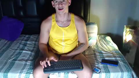 Snapshot of jonathancast08 chatting on 24, 1, 2025 jonathancast08 online show from 24, 1, 2025