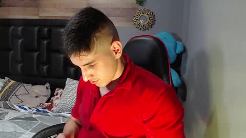 Snapshot of jonathancast08 chatting on 17, 2, 2025 jonathancast08 online show from 17, 2, 2025