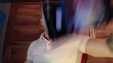 Snapshot of jonathancast08 chatting on 3, 11, 2025 jonathancast08 online show from 3, 11, 2025