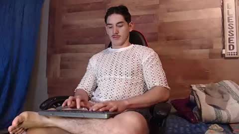 Snapshot of jonathancast08 chatting on 18, 11, 2025 jonathancast08 online show from 18, 11, 2025