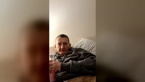 jondillinga13754352 online show from 23, 7, 2026
