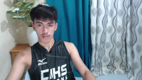 Snapshot of jonel_xx chatting on 12, 7, 2026 jonel online show from 12, 7, 2026