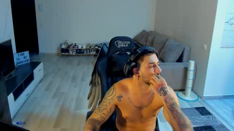 Snapshot of jonnyporn1 chatting on 19, 11, 2025 jonnyporn1 online show from 19, 11, 2025