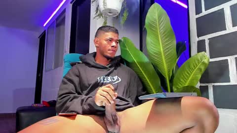 JordanParis online show from 22, 2, 2025