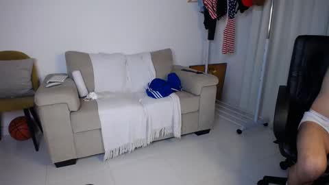 josezaens_ online show from 9, 11, 2025