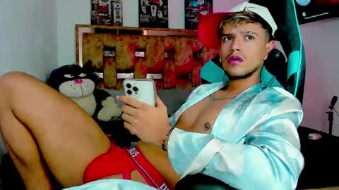 Snapshot of josh_cam99 chatting on 2, 12, 2025 JOSH online show from 2, 12, 2025