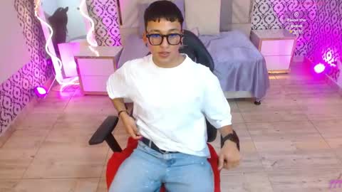 Snapshot of josh_tay chatting on 22, 5, 2026 JOSH online show from 22, 5, 2026