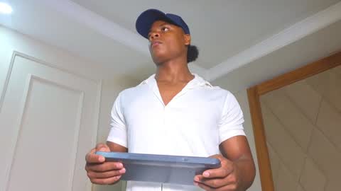 Snapshot of joshloganx chatting on 23, 12, 2024 joshloganx online show from 23, 12, 2024