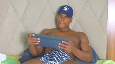 Snapshot of joshloganx chatting on 23, 12, 2024 joshloganx online show from 23, 12, 2024