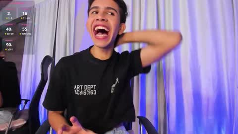 Snapshot of joshua_sanz chatting on 6, 11, 2025 Joshua Sanz online show from 6, 11, 2025