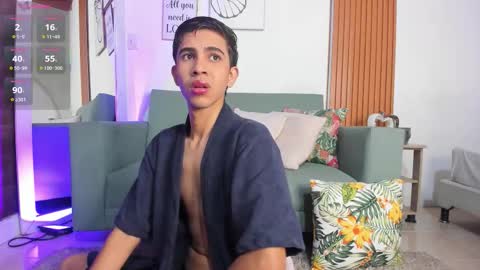 Snapshot of joshua_sanz chatting on 17, 11, 2025 Joshua Sanz online show from 17, 11, 2025