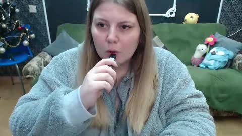 josiesun771 online show from 10, 2, 2025