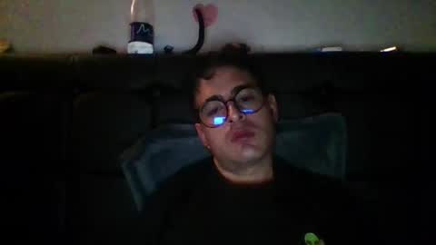 Snapshot of josux8 chatting on 21, 11, 2025 josux8 online show from 21, 11, 2025