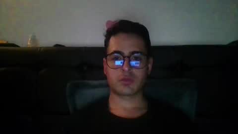 Snapshot of josux8 chatting on 24, 11, 2025 josux8 online show from 24, 11, 2025