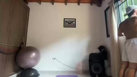 Im Jouliano online show from 16, 3, 2026