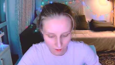 Snapshot of joy_keys chatting on 21, 12, 2024 joy_keys online show from 21, 12, 2024