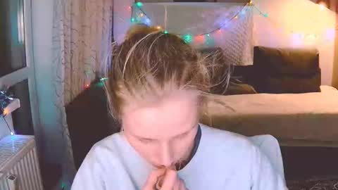 joy_keys online show from 23, 12, 2024