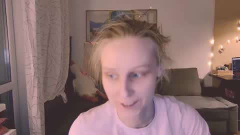 Snapshot of joy_keys chatting on 17, 2, 2025 joy_keys online show from 17, 2, 2025