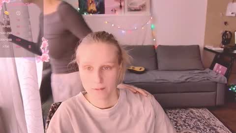 Snapshot of joy_keys chatting on 1, 3, 2025 joy_keys online show from 1, 3, 2025