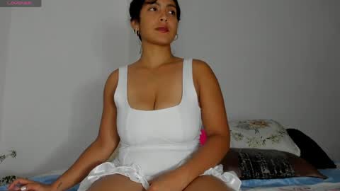 sofiaparker8 online show from 4, 4, 2026